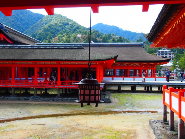 厳島神社 なんの神様
