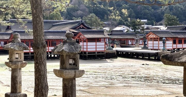 厳島神社を作った人