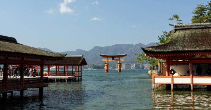 厳島神社 入場料