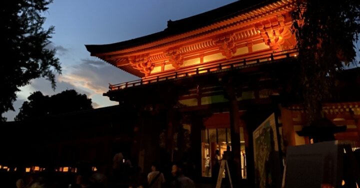 東大寺 大仏の重さ高さ
