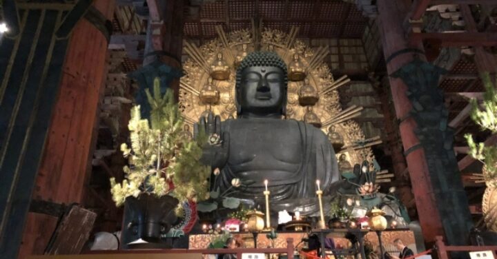 東大寺 大仏の重さ高さ
