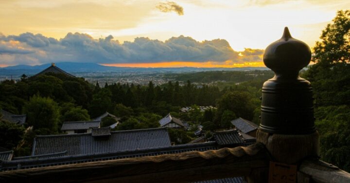 東大寺 大仏の重さ高さ
